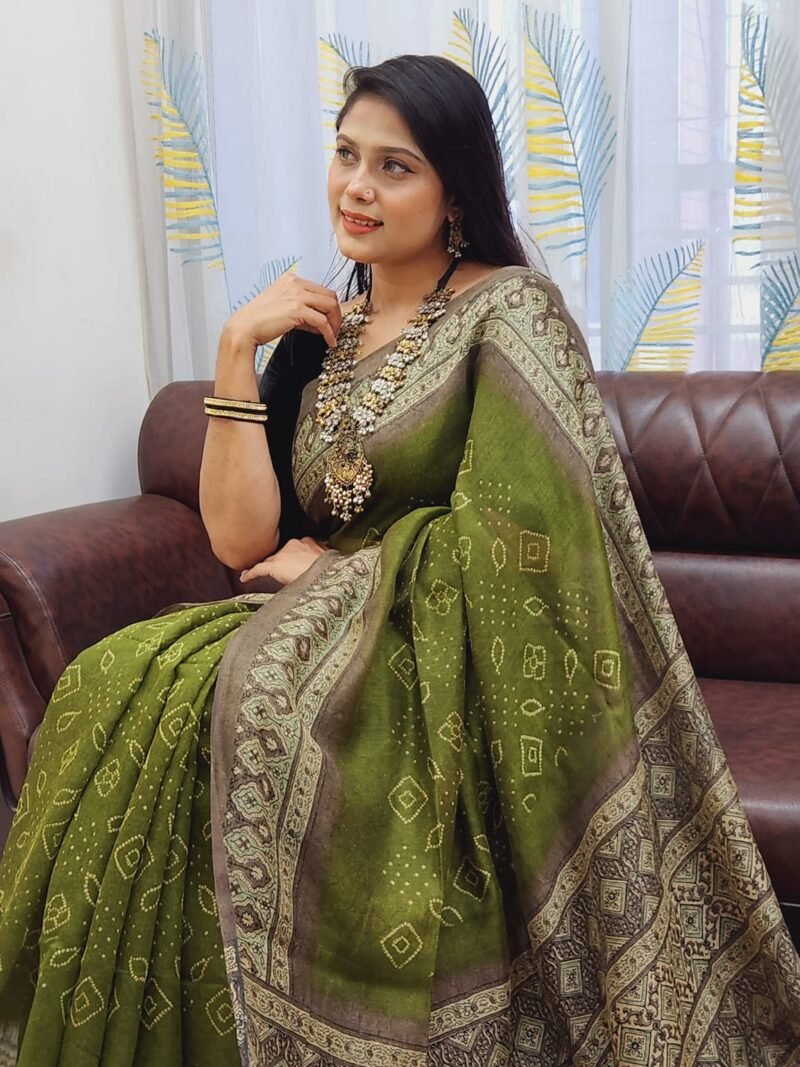 Awesome Soft linen saree