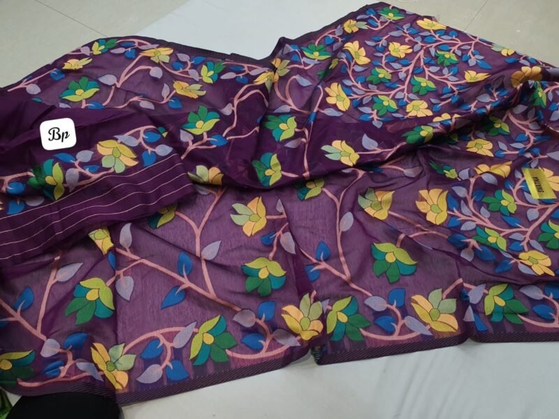 Traditional Tantuj Cotton Saree