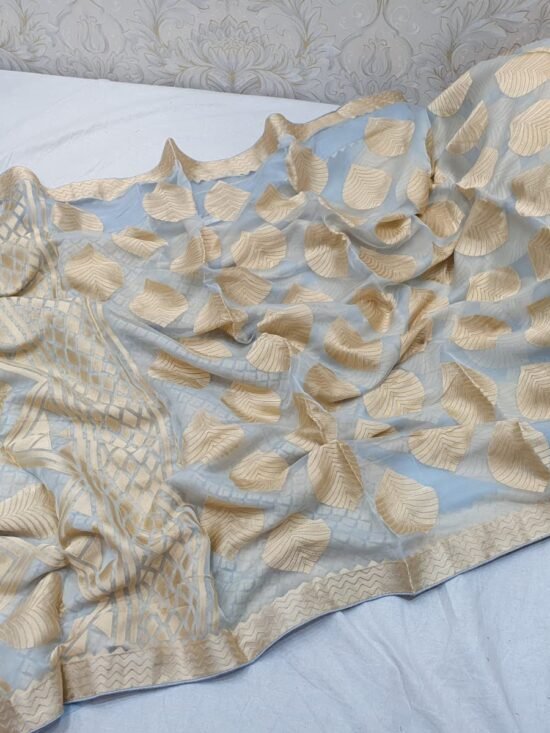 Pretty Brasso Muslin Saree